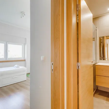 Guestready - Essence Living *