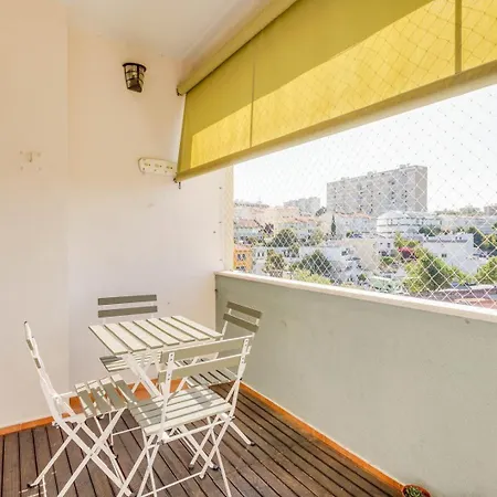 Guestready - Essence Living Apartament Lizbona