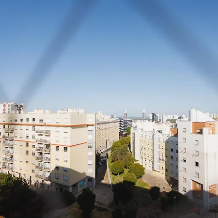 Apartament Guestready - Essence Living *